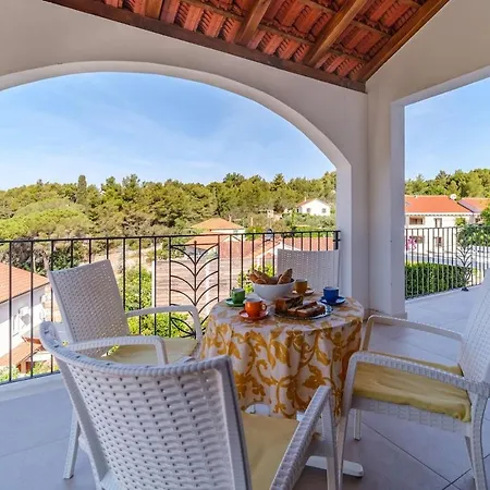 4 Bedroom Villa, Heated Pool, Bay View, Villa *
