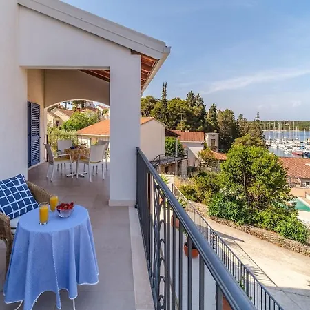 4 Bedroom Villa, Heated Pool, Bay View, Villa