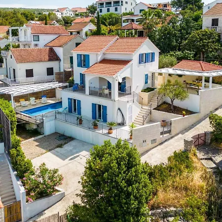 4 Bedroom Villa, Heated Pool, Bay View, * Milna (Brac)